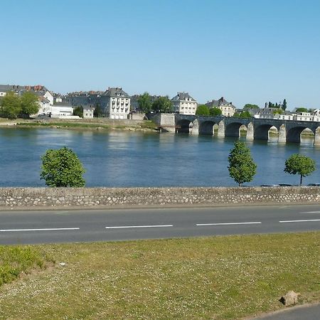 Rive Gauche Hotel Saumur Exterior foto